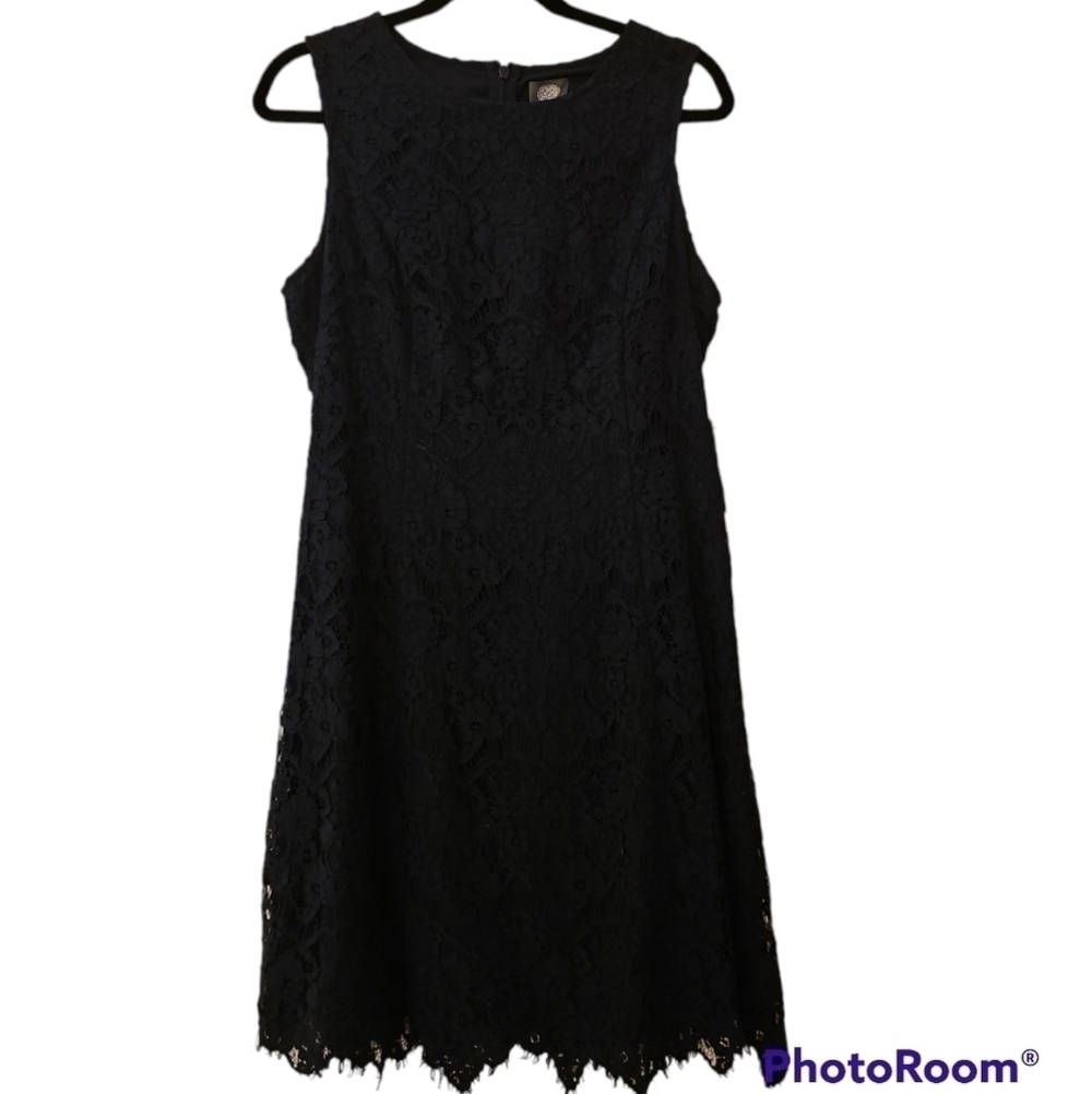 New Vince Camuto navy laced dress